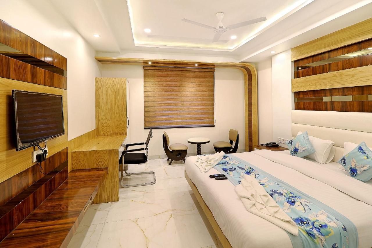 Hotel York Legacy -3 Minutes Walk From New Delhi Railway Station 'The 5 Star Ambience' Newly Built Buitenkant foto