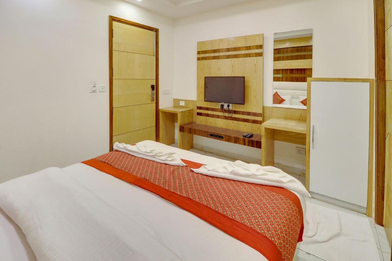 Hotel York Legacy -3 Minutes Walk From New Delhi Railway Station 'The 5 Star Ambience' Newly Built Buitenkant foto
