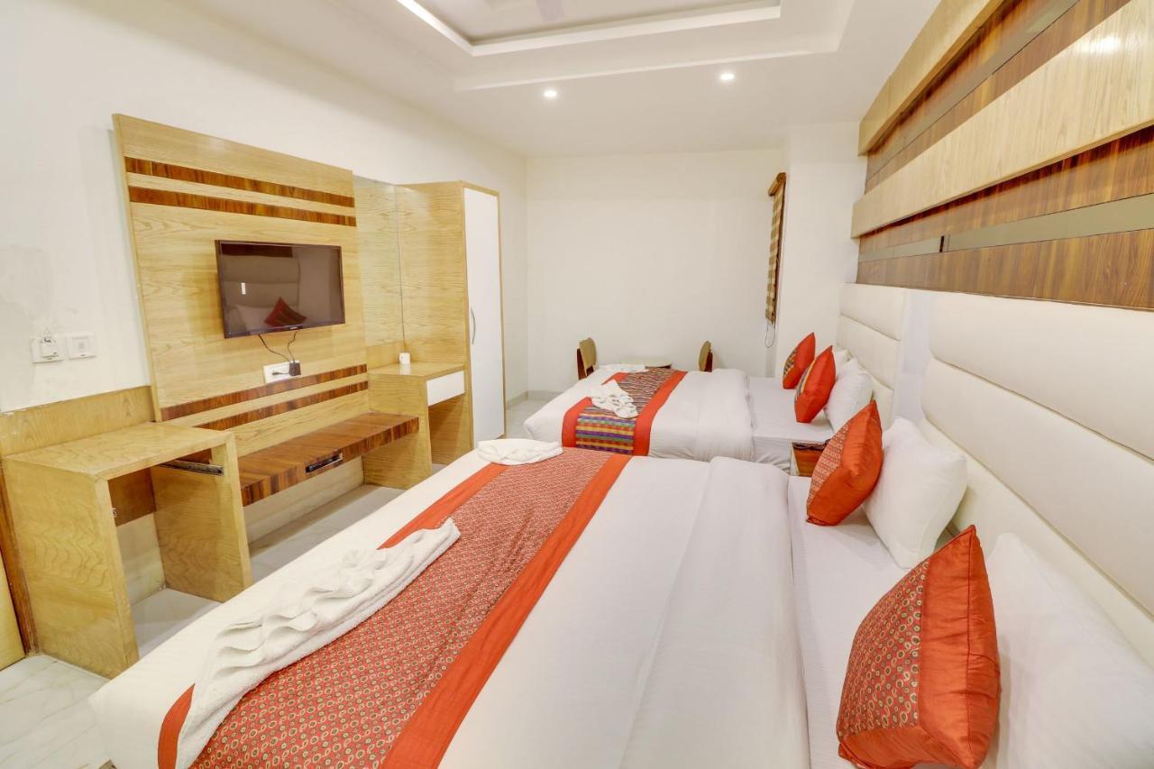 Hotel York Legacy -3 Minutes Walk From New Delhi Railway Station 'The 5 Star Ambience' Newly Built Buitenkant foto
